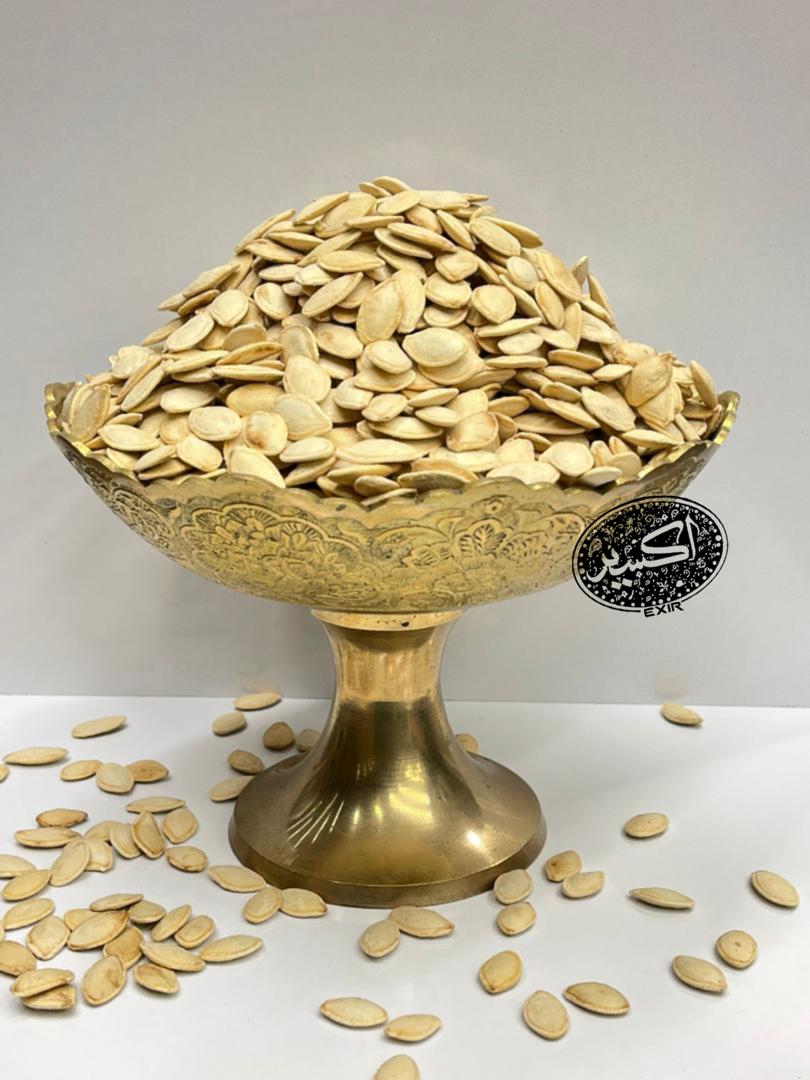 تخمه کدو بی نمک